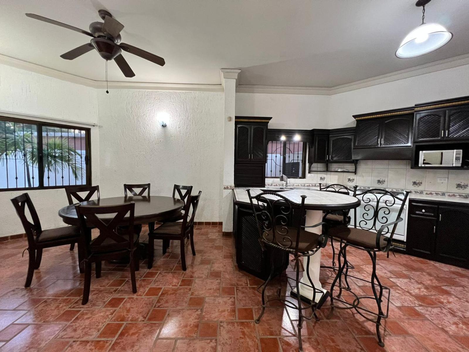 Casa Sonora Cheerful 3Br Home Close To Dtwn With Small Pool Ла Пас Екстериор снимка