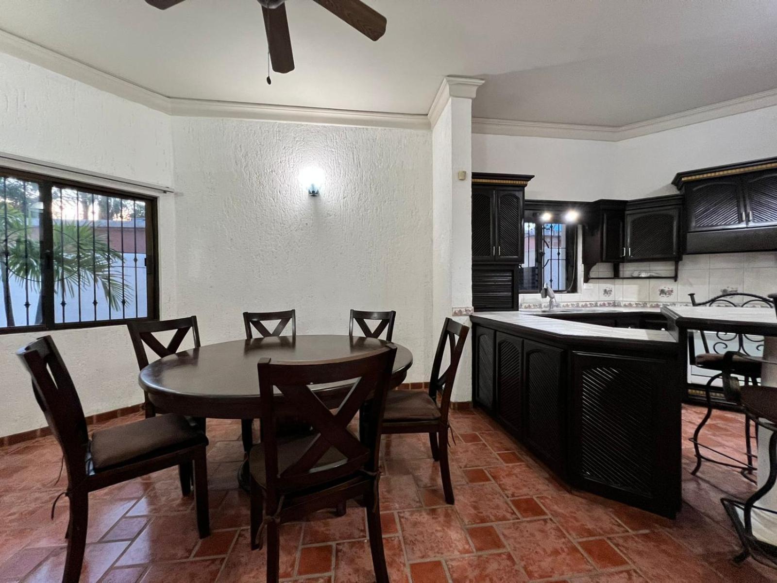 Casa Sonora Cheerful 3Br Home Close To Dtwn With Small Pool Ла Пас Екстериор снимка