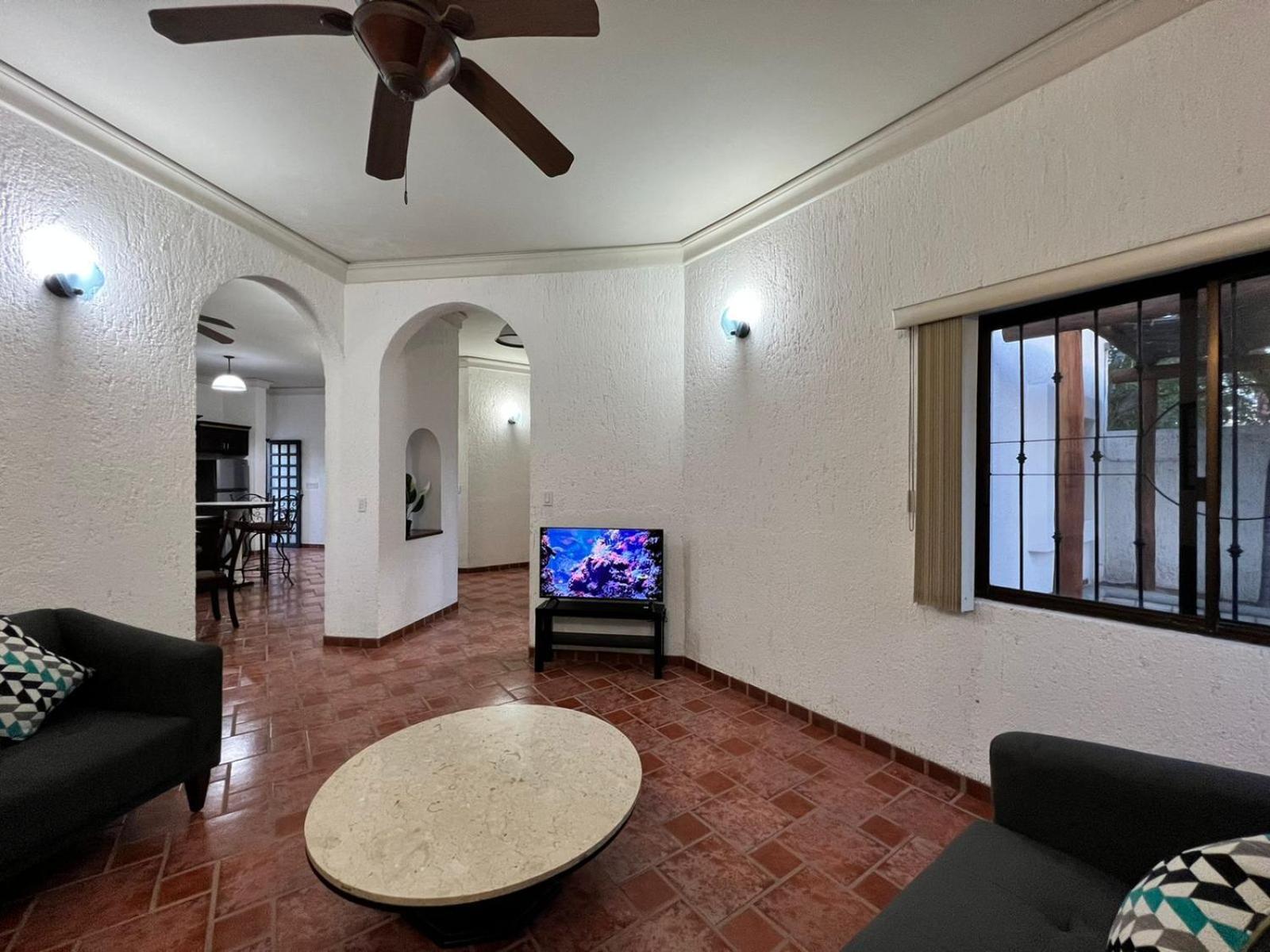 Casa Sonora Cheerful 3Br Home Close To Dtwn With Small Pool Ла Пас Екстериор снимка