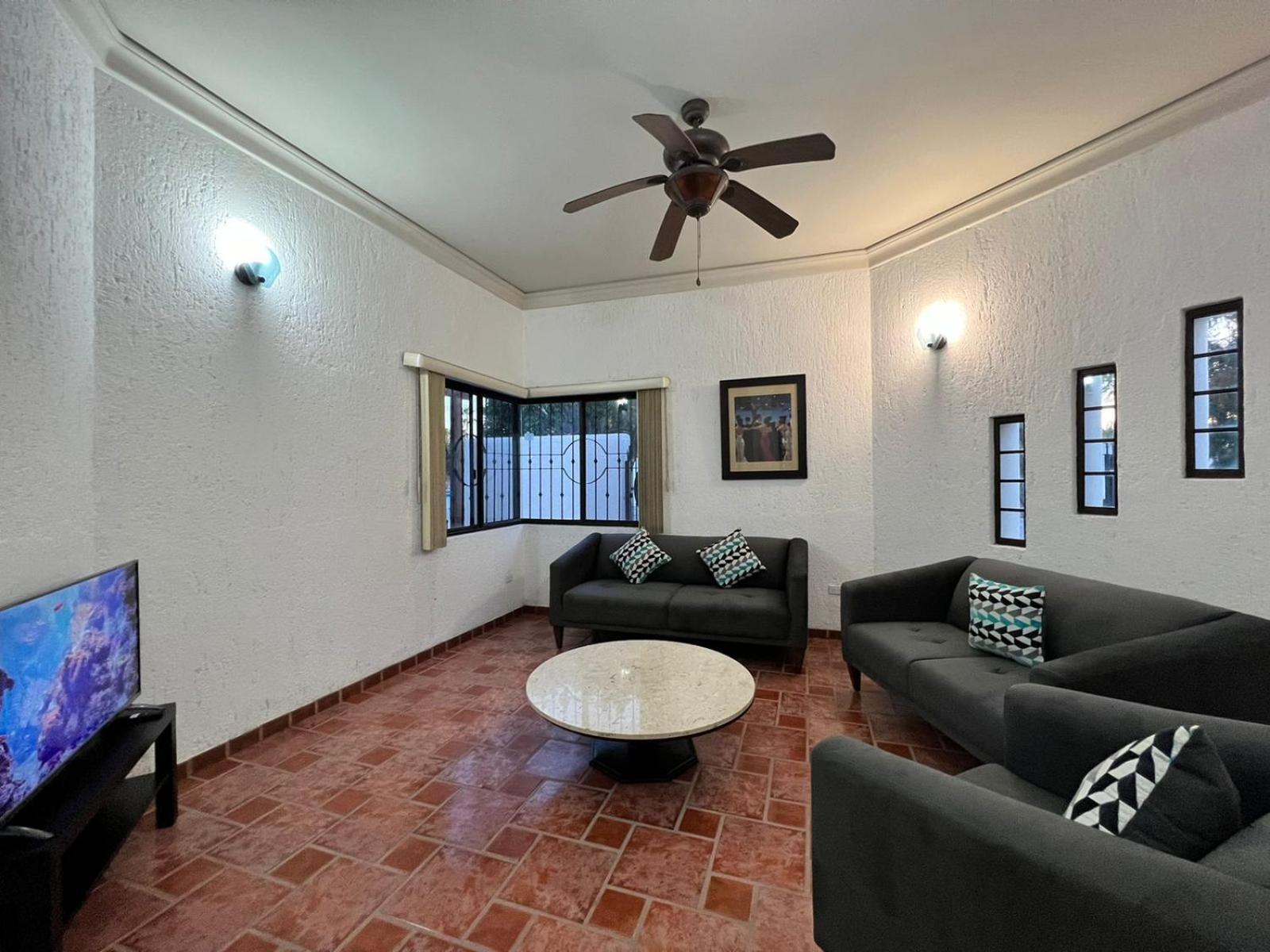 Casa Sonora Cheerful 3Br Home Close To Dtwn With Small Pool Ла Пас Екстериор снимка