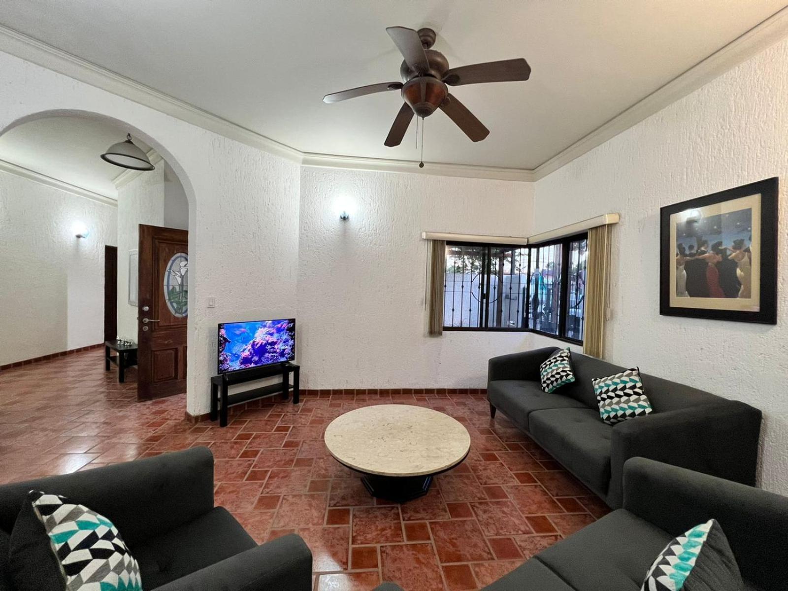 Casa Sonora Cheerful 3Br Home Close To Dtwn With Small Pool Ла Пас Екстериор снимка